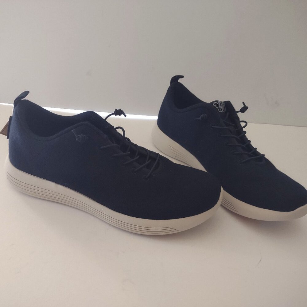 Cheviot Merino Wool Sneaker, Navy, Size EU41/US10 - 11, NWT